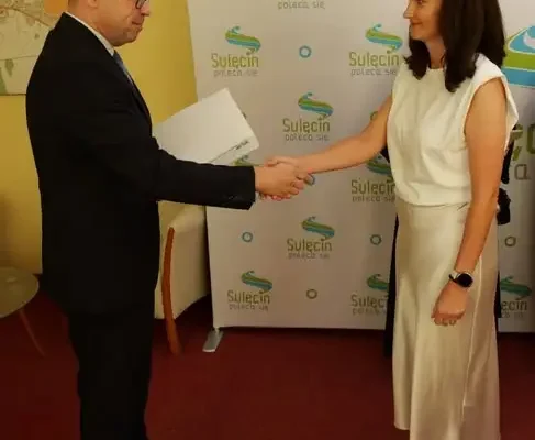 Cztery nauczycielki z Sulęcina i Wędrzyna otrzymały awans na stopień nauczyciela mianowanego