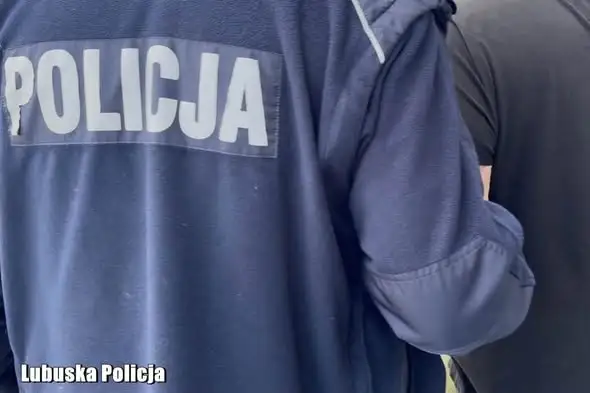 Agresja wobec ratowników medycznych w Sulęcinie. 26-latek usłyszał zarzuty