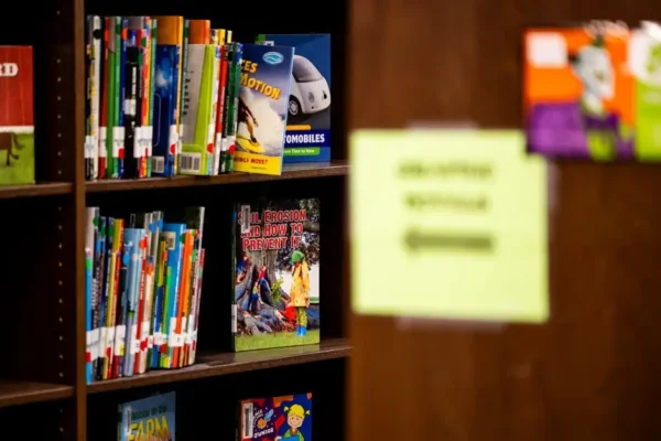 Pogodowe opowieści: deszczowa sobota w bibliotece